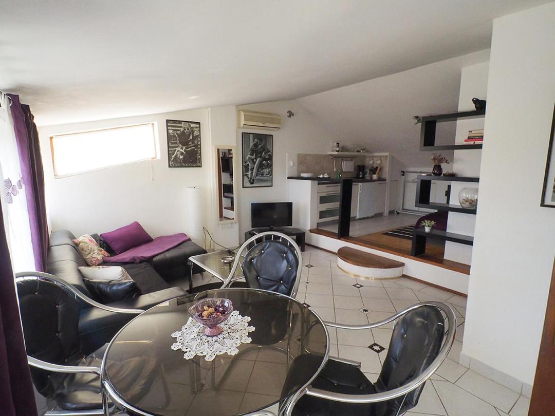 Dea Apartments Pula Værelse billede